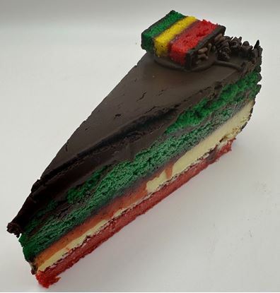 Picture of rainbow cookie cheesecake 14ct